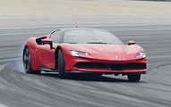 VÍDEO: Ferrari SF90 Stradale, el primer híbrido enchufable del Cavallino