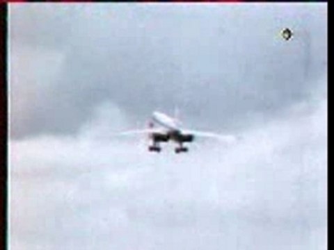 Accident - Aircraft - TU 144 russian supersonic jet crash in