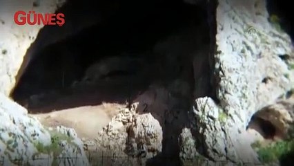 Скачать видео: Batman'da 4 PKK'lı terörist böyle teslim oldu