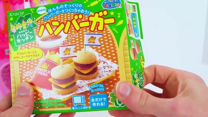 Minnie Mouse Dresses Up and Cooks Hamburger & Fries!