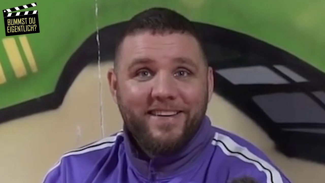 Fler und sein Strassending (Stupido schneidet)