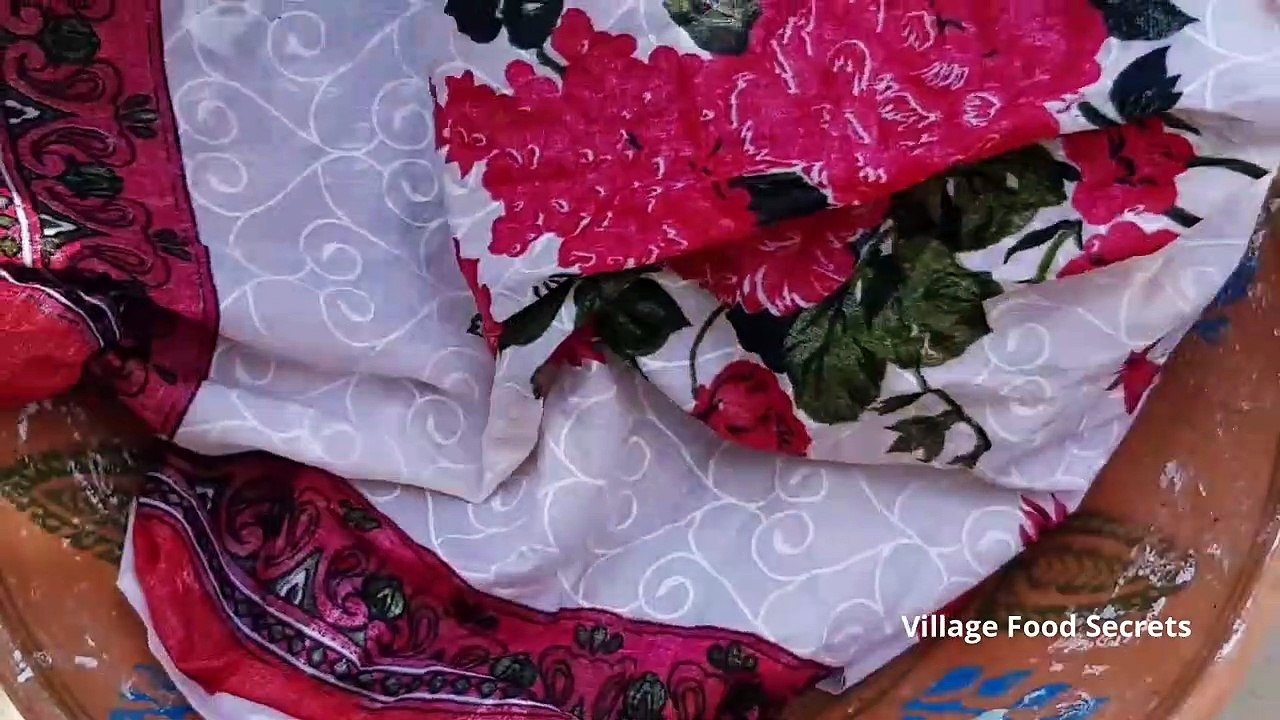 Samosa Recipe With Chutney and Chole - Ramadan Recipe - Mubashir Saddique - Village Food Secrets