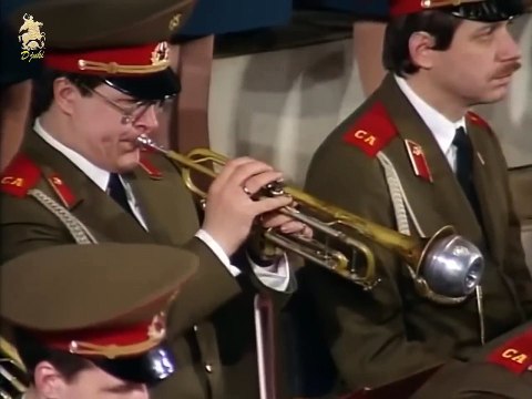On the March (В путь ) - Red Star Russian Army Choir (1992)