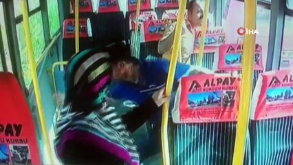 Ölüm Aysel öğretmeni okul yolunda yakaladı...Feci kaza kamerada