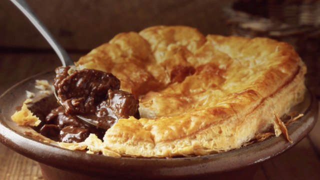 5 Comfort-Food Dishes to Make in Your Cast Iron Skillet