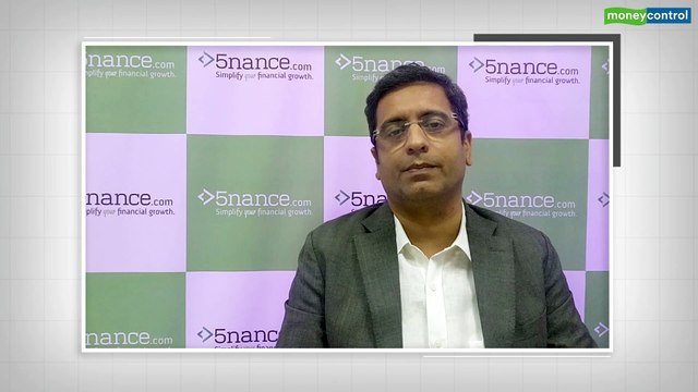 Buy Or Sell | Stay stock specific, trade cautiously