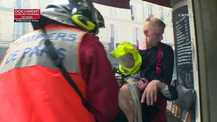 Un salon de coiffure ravagé par un incendie rue de Clignancourt à Paris