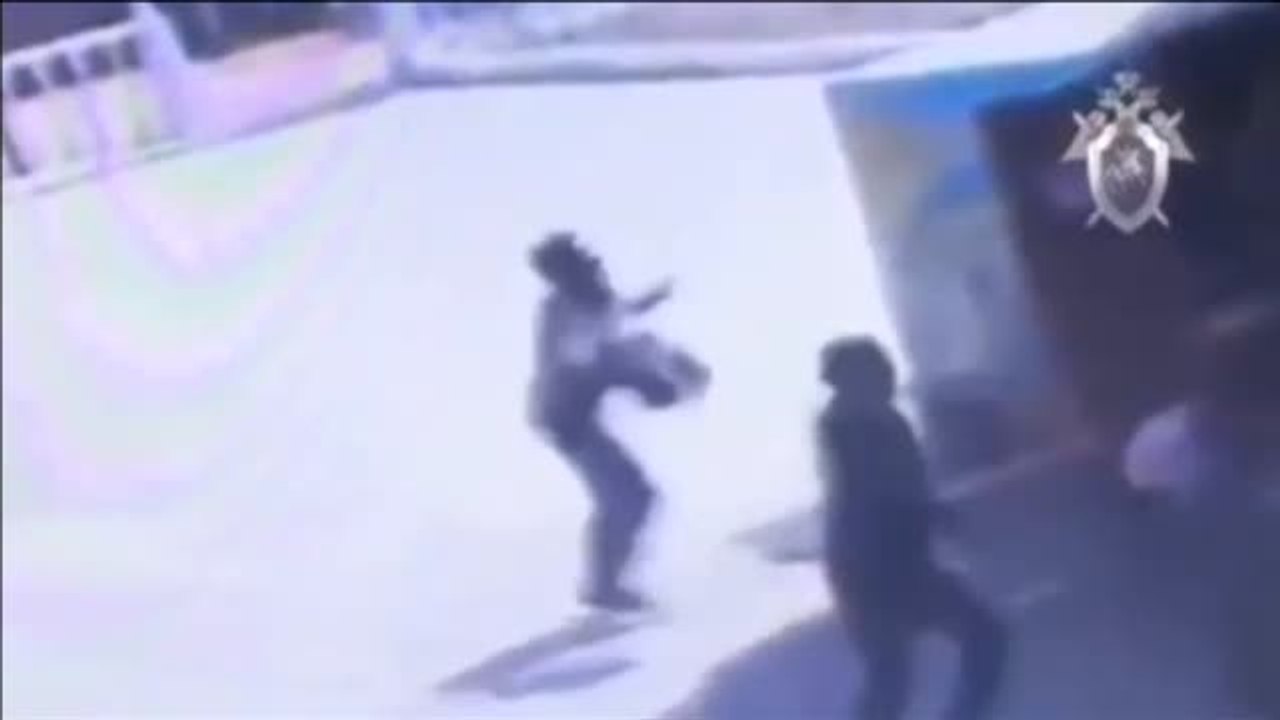 Tres niños en estado crítico tras salir volando el castillo hinchable en el que jugaban en Rusia