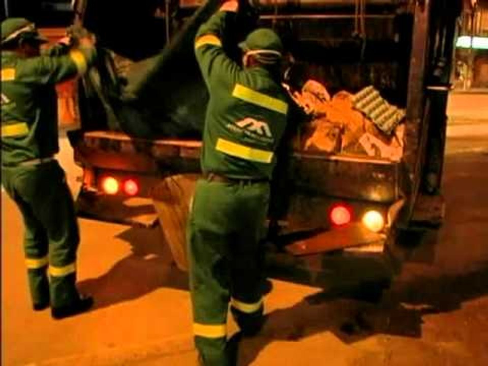 Coja Oficio 09 - Recogedor de basura