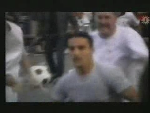 Hooligans anglais tabassent un turc