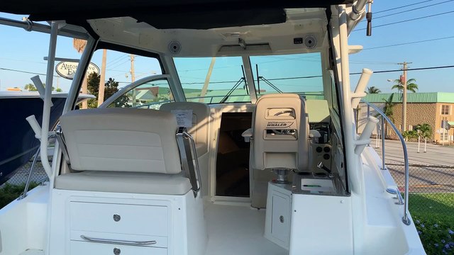 2019 Boston Whaler 315 Conquest For Sale at MarineMax Stuart