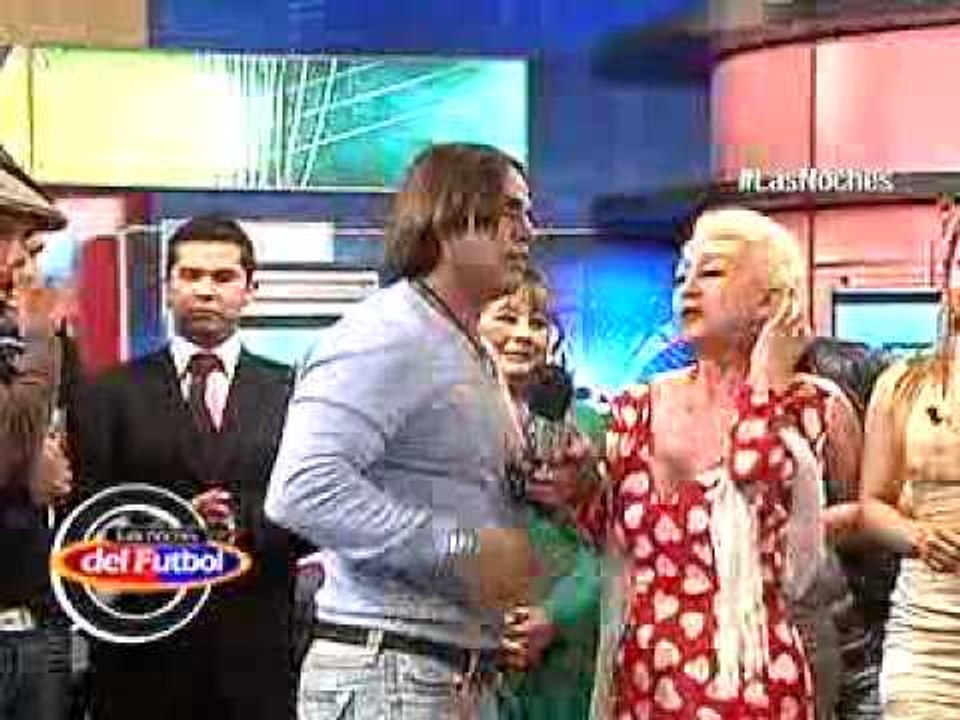 Feliz Cumpleaños de doña Ethel..