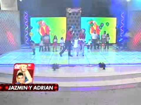 Jazmin Canta en Premios Fama..