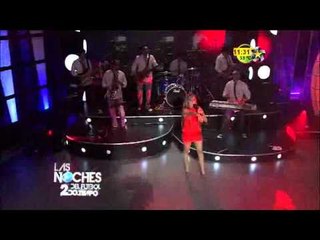 Canta la chica del Antifaz