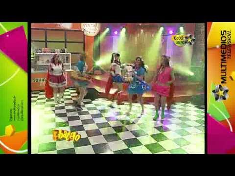 Animadoras infantiles juntas por primera vez.