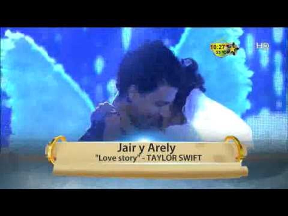 Las parejas demuestran su amor en Senos Casan