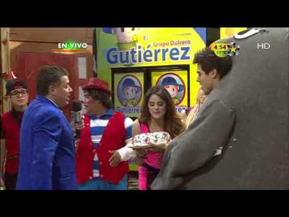 Yuli bufa al Delfín