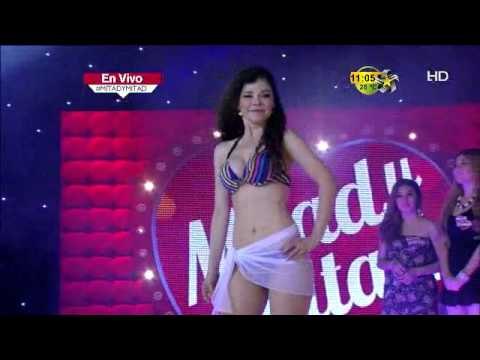 La princesa así nos modela en Mitad y Mitad