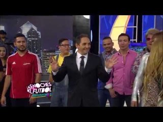 Nataly no se quería quedar atrás