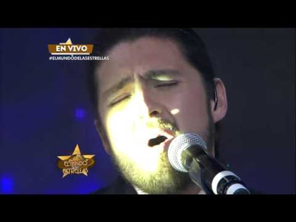 Jasso interpreta a José José