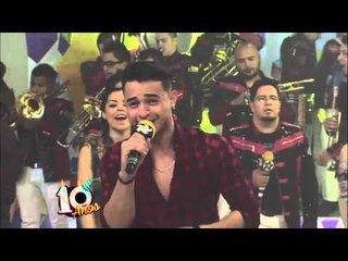 Jerry y Snuppy cantando juntos