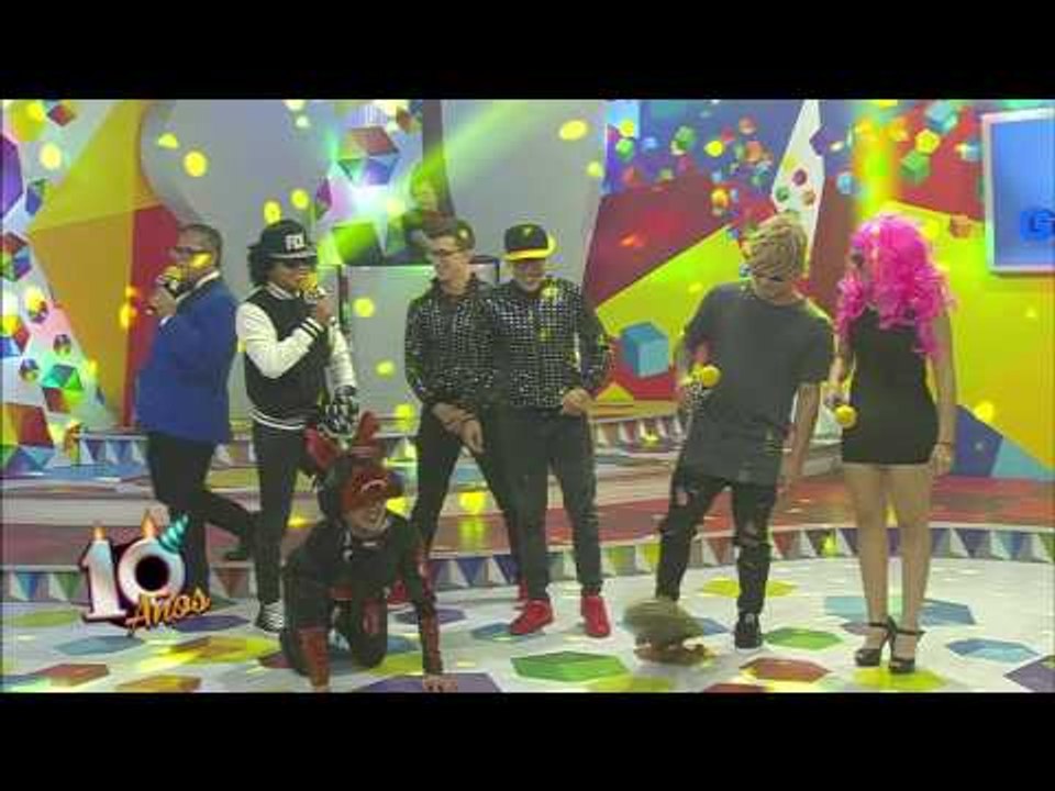 No se dejan quitar la cola