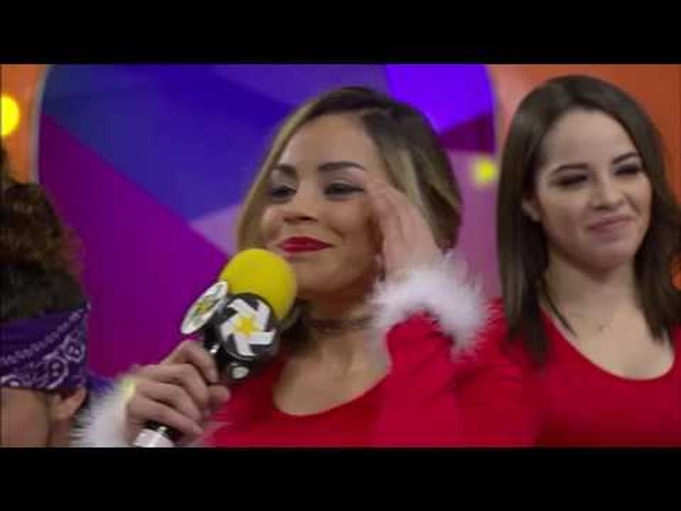 Gaby prepara postre de manzana