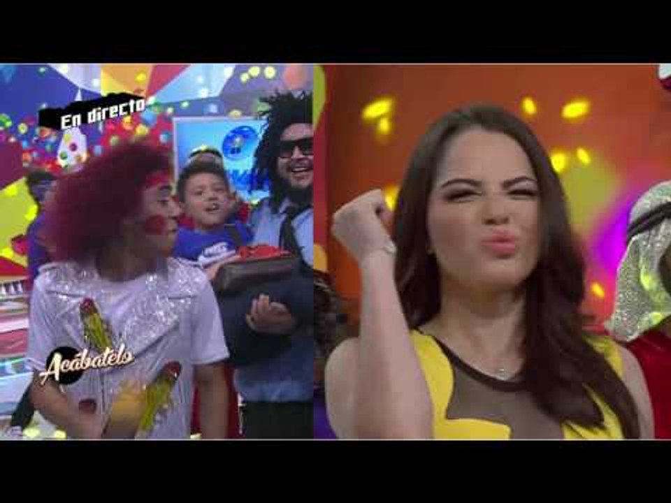 Lapizito dando órdenes