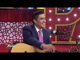 Ramón Montoya tocando la guitarra y cantando en Premios Fama | Premios Fama