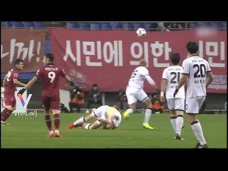 Futbolista se rompe el cuello | Vivalavi