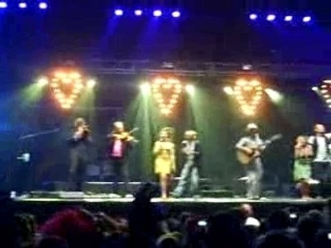 Concert tryo et dobacaracol aux arènes de nîmes