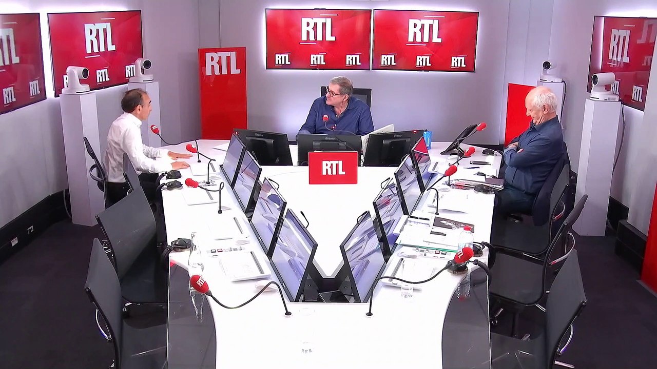 "Les grands leaders de la droite sont des niais" dit Éric Zemmour sur RTL