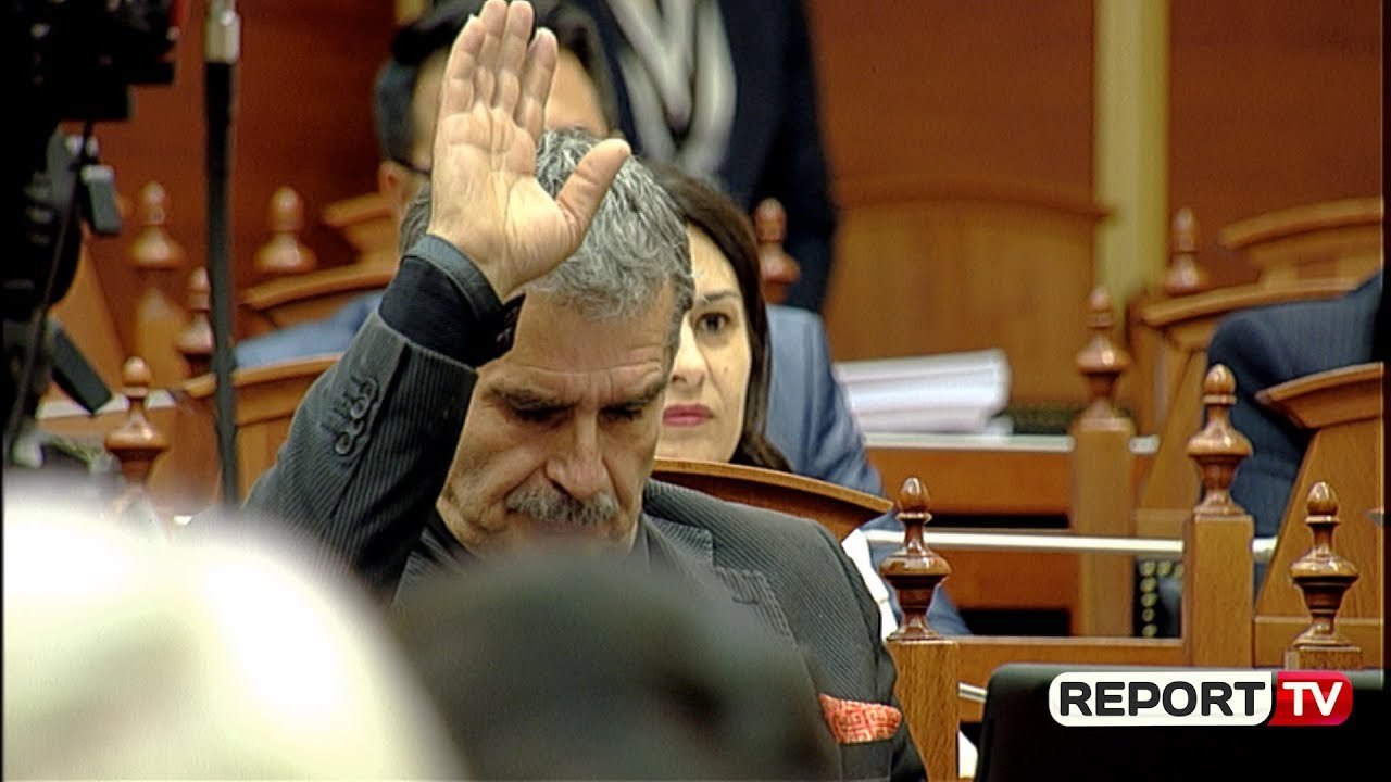 Rama: Më ndërpreu lartmadhnia e tij Kujtim Gjuzi, proges i madh nga Flamuri pa shkop te Gjuzi i parë