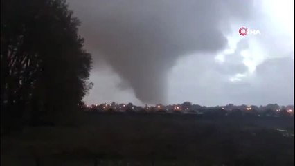 - Şili'de Kasırga Hayatı Olumsuz Etkiledi