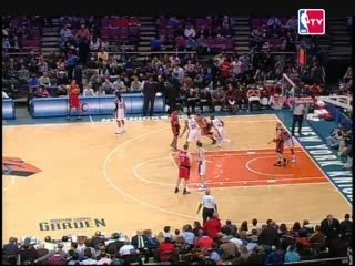 Nice Play by the Knicks Robinson and Balkman
