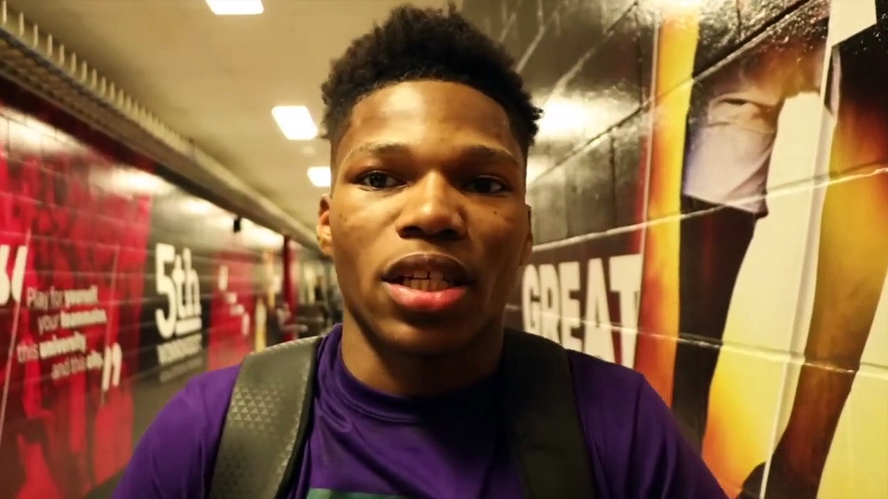 SAVAGE! - EDDIE HEARN'S NEW BOY RAYMOND FORD DROPS WEUSI JOHNSON ON WAY TO PRO-DEBUT WIN