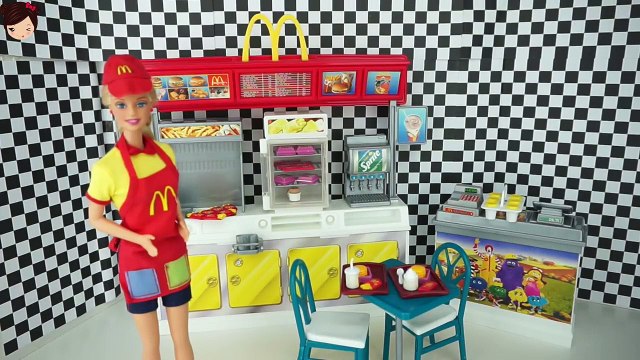 Barbie Mc Donalds Restaurante para Muñecas - Los Juguetes de Titi