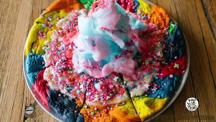 Lil Yachty Has His First Experience With Spicy Wings | Hot Ones