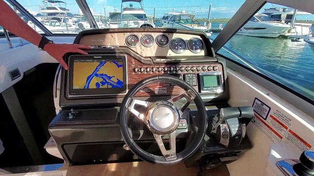 2016 Sea Ray 350 Sundancer Boat For Sale at MarineMax Wrightsville Beach, NC