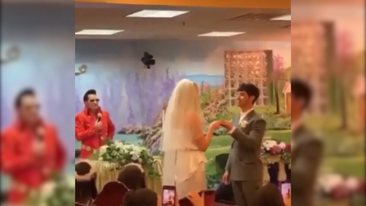 Los padres de Joe Jonas se enteraron de su boda por Internet