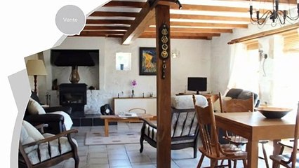 A vendre - Maison/villa - BAZOGES-EN-PAREDS (85390) - 9 pièces - 205m²