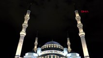 Kadir Gecesi'nde Ankara'da camiler doldu taştı