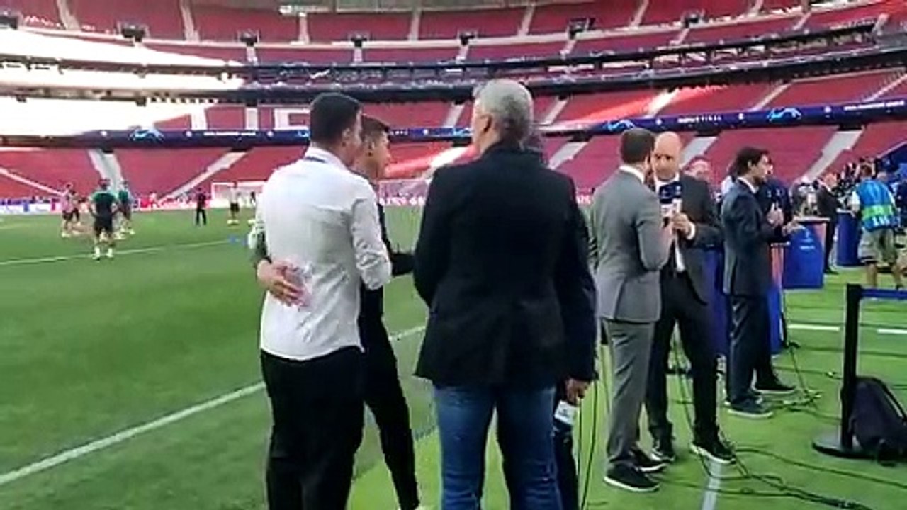 Lorik Cana përqafon dhe qesh me Pochettinon: Kur ishte 16 vjeç tek PSG-ja e kisha kapiten