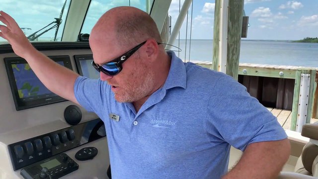 2019 Sailfish 360 CC Boat For Sale at MarineMax Ship Bottom, NJ