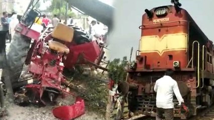 जलियांवाला बाग एक्सप्रेस ट्रैक्टर ट्रॉली से टकराई, तीन घायल