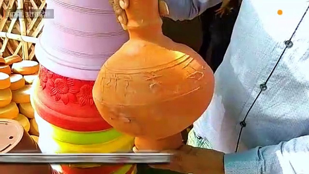 प्रधानमंत्री के समर्थक ने बनाई देसी फ्रिज; लिखा...