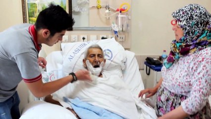 Öğrencilerden hastalara tıraş desteği