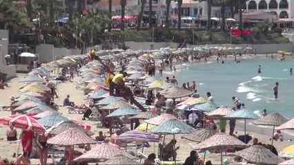 AYDIN Kuşadası'nda bayram hareketliliği