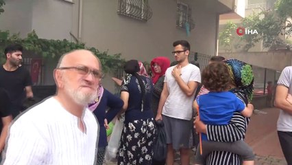 Maltepe'de çatıdan yükselen alevler havadan görüntülendi