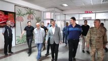 Hakkari Valisi Akbıyık, yaralı askeri ziyaret etti